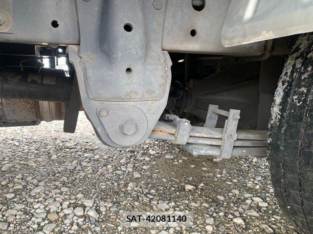 Toyota TOYOACE 2012-02 7360192-18