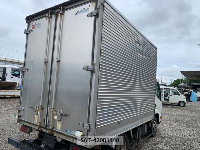 Toyota TOYOACE 2012-02 7360192-3