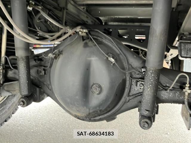 Toyota TOYOACE 2015-03 7360186-13