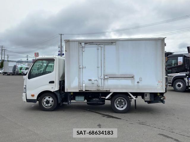 Toyota TOYOACE 2015-03 7360186-4