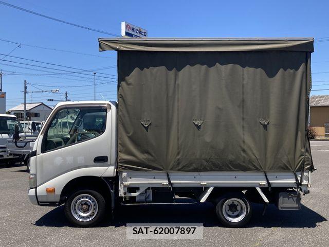 Toyota TOYOACE 2011-05 7360188-2