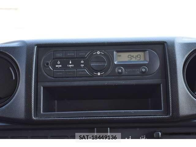 Toyota TOYOACE 2018-04 7458442-11