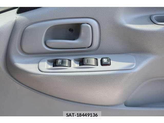 Toyota TOYOACE 2018-04 7458442-8