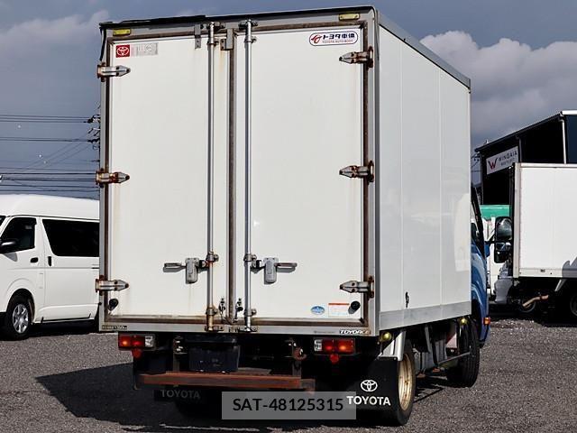 Toyota TOYOACE 2017-06 7503276-1