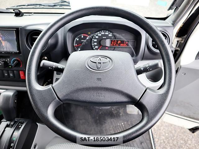 Toyota TOYOACE 2019-03 7503270-3