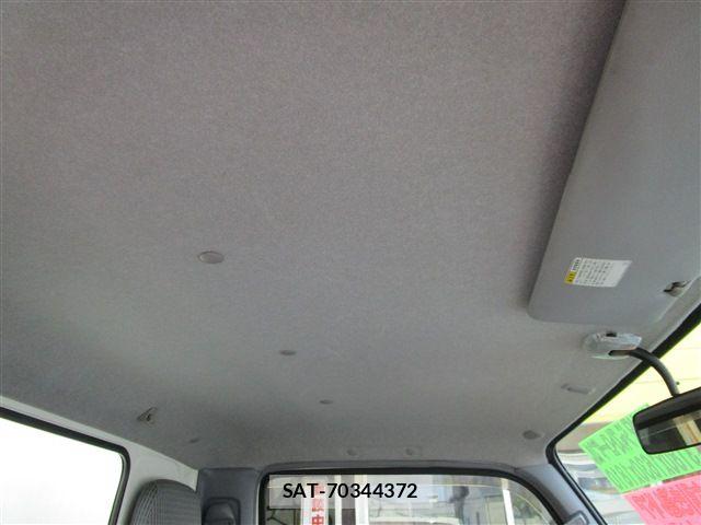 Toyota TOYOACE 2016-06 7620831-23