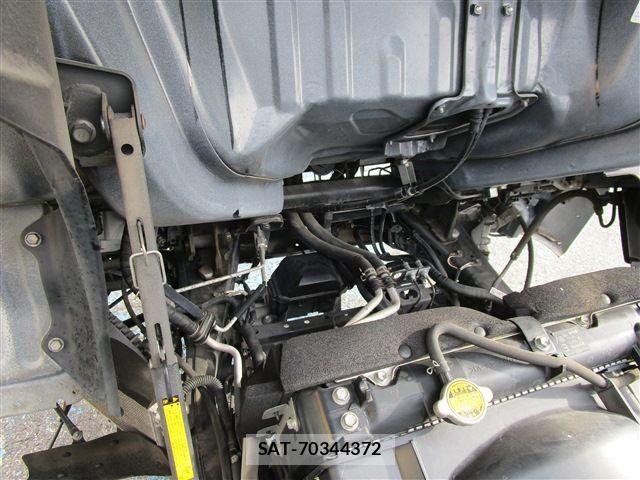 Toyota TOYOACE 2016-06 7620831-29
