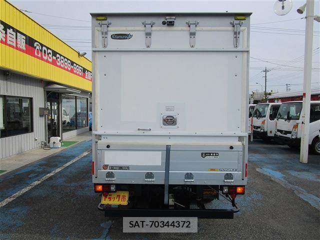 Toyota TOYOACE 2016-06 7620831-4
