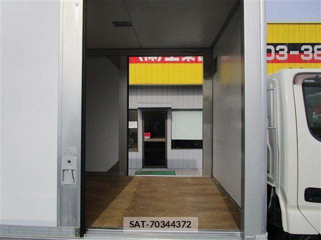 Toyota TOYOACE 2016-06 7620831-7
