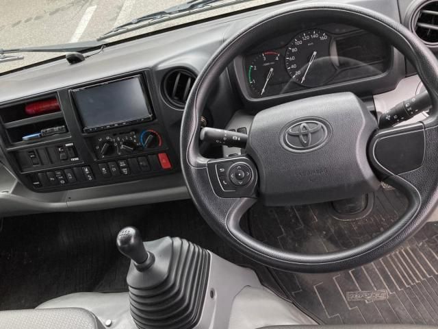 Toyota TOYOACE 2020-03 7710540-19