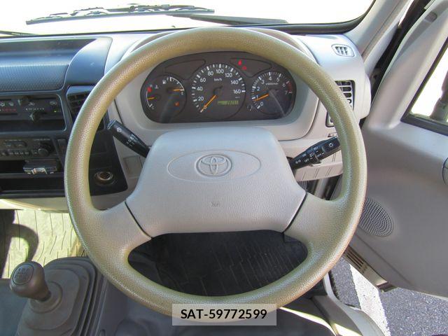 Toyota TOYOACE 2003-11 7729923-13