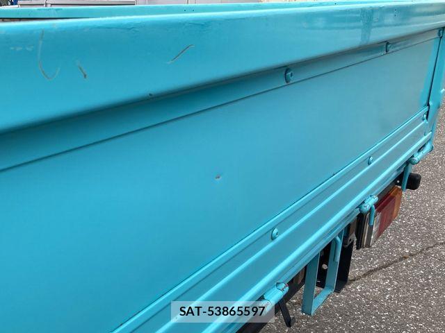 Toyota TOYOACE 2011-03 7729918-16