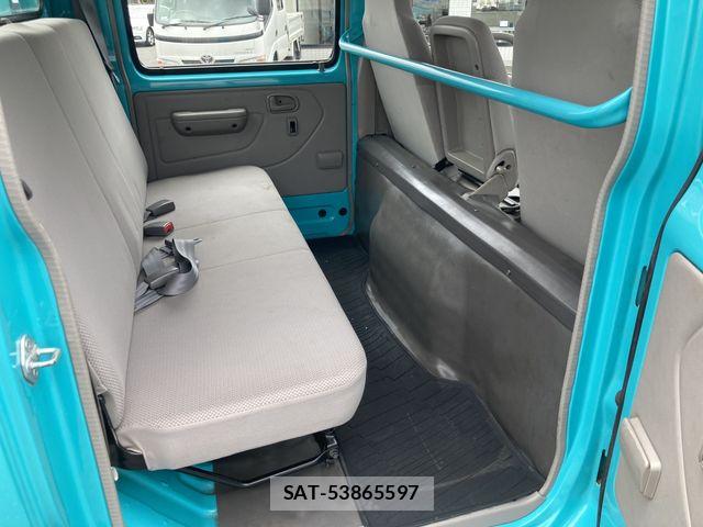 Toyota TOYOACE 2011-03 7729918-8
