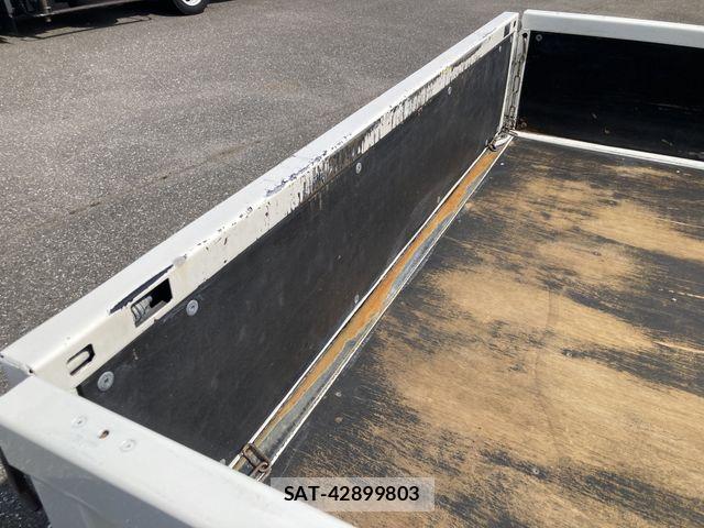 Toyota TOYOACE 2019-04 7729919-13