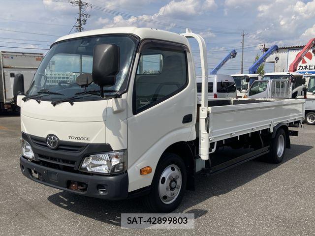 Toyota TOYOACE 2019-04 7729919-1
