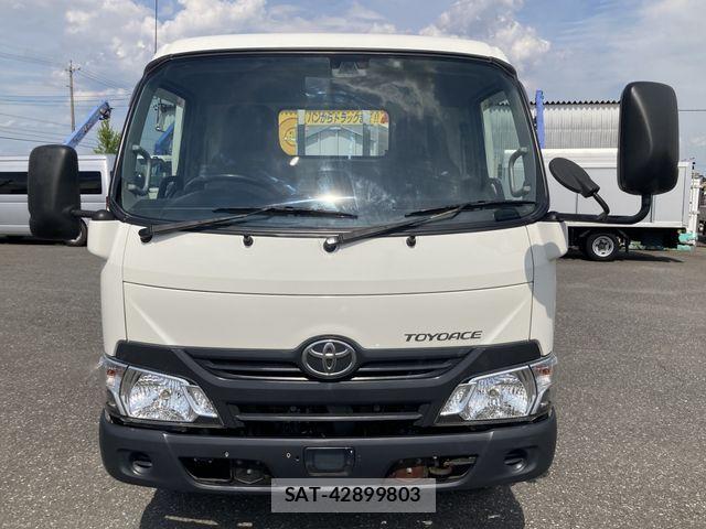 Toyota TOYOACE 2019-04 7729919-20