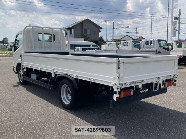 Toyota TOYOACE 2019-04 7729919-3