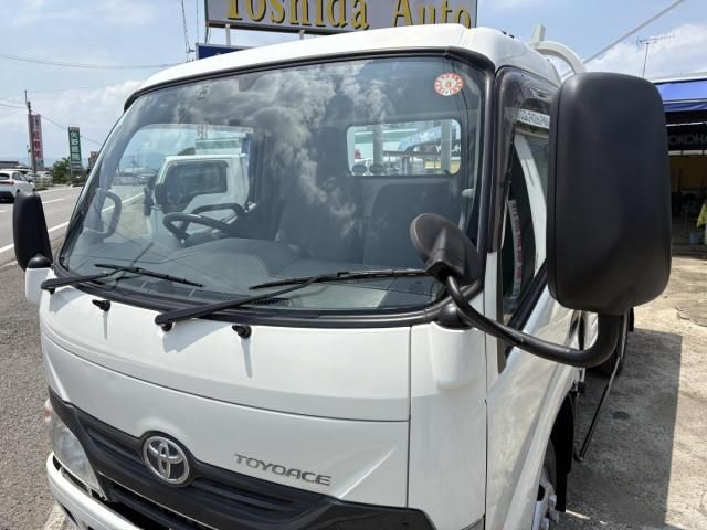 Toyota TOYOACE 2014-12 7737897-9