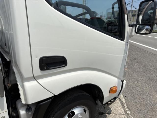 Toyota TOYOACE 2014-12 7737897-18
