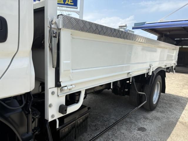 Toyota TOYOACE 2014-12 7737897-20