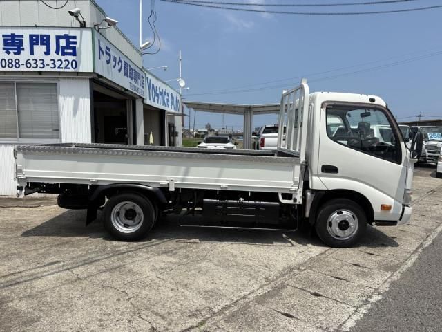 Toyota TOYOACE 2014-12 7737897-3