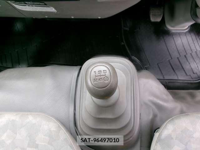 Toyota TOYOACE 2014-04 7789898-9