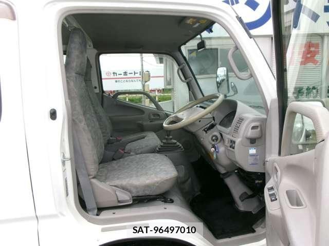 Toyota TOYOACE 2014-04 7789898-14