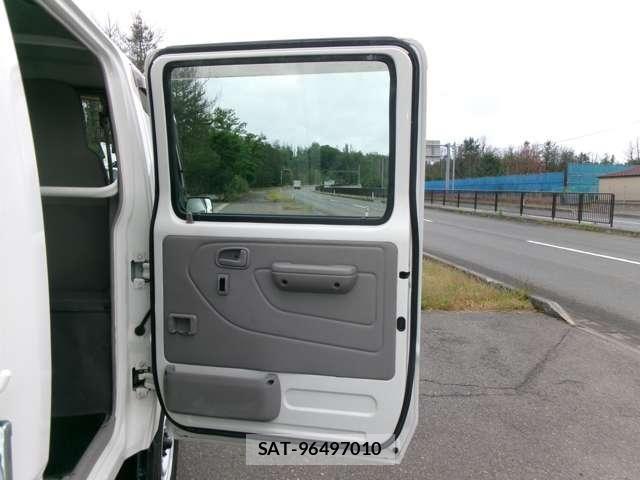 Toyota TOYOACE 2014-04 7789898-22