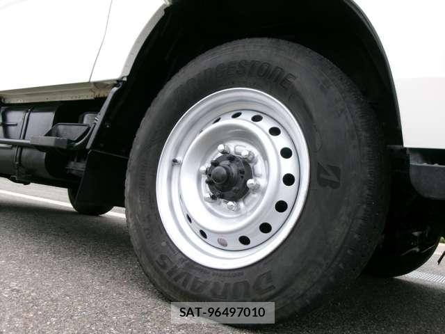 Toyota TOYOACE 2014-04 7789898-26