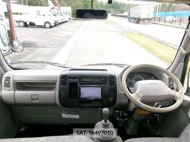 Toyota TOYOACE 2014-04 7789898-8