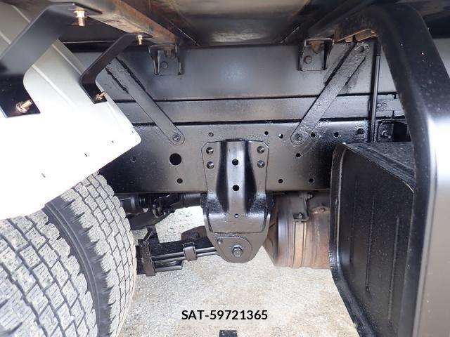 Toyota TOYOACE 2015-03 7903528-20