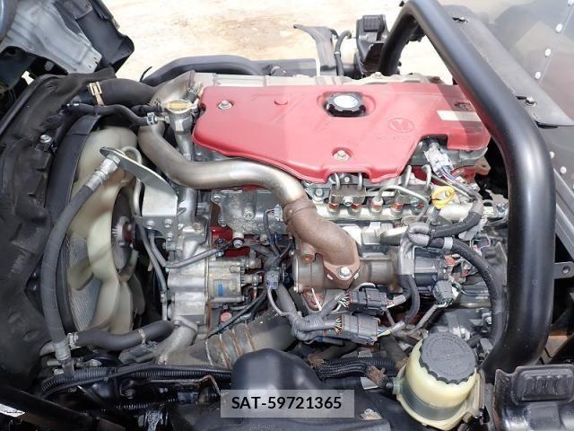 Toyota TOYOACE 2015-03 7903528-24