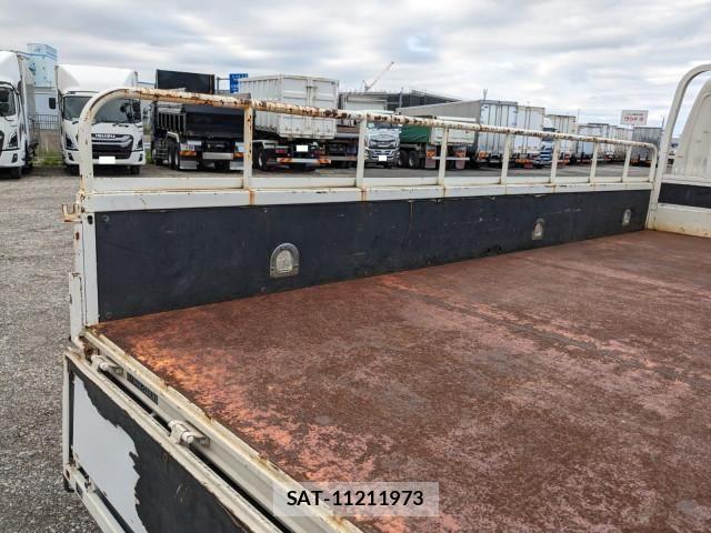 Toyota TOYOACE 2018-12 7964141-10