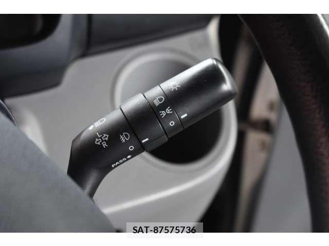 Toyota TOYOACE 2019-06 7964152-15