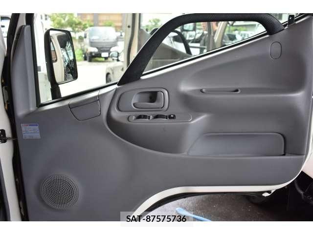 Toyota TOYOACE 2019-06 7964152-8