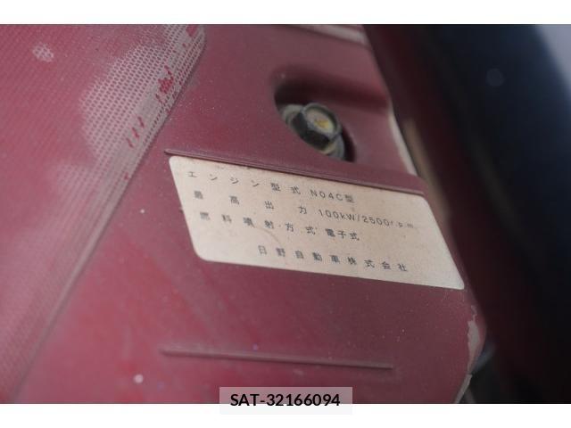 Toyota TOYOACE 2013-02 7964149-13