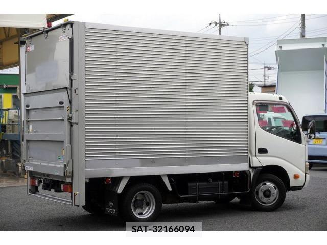 Toyota TOYOACE 2013-02 7964149-7