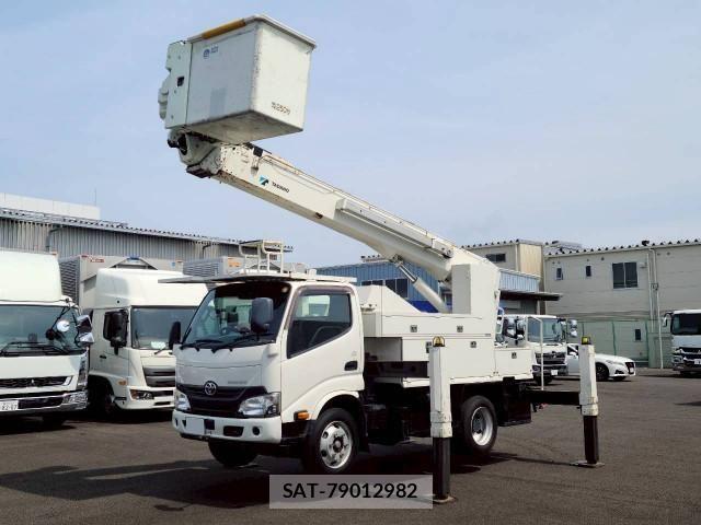 Toyota TOYOACE 2016-10 7964139-0