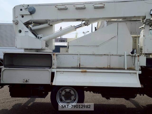 Toyota TOYOACE 2016-10 7964139-10