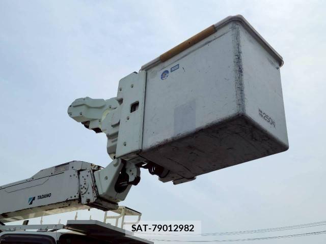 Toyota TOYOACE 2016-10 7964139-17