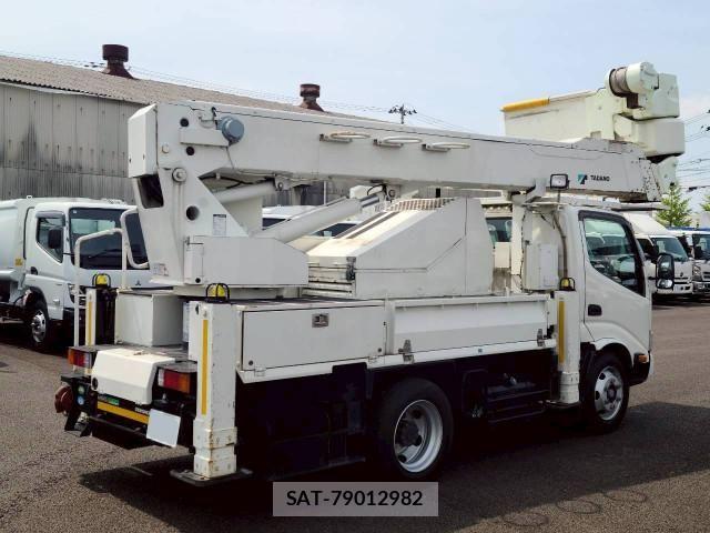 Toyota TOYOACE 2016-10 7964139-3