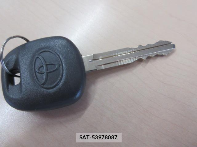Toyota TOYOACE 2017-06 7964148-4