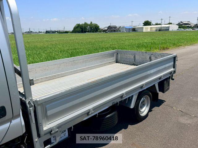 Toyota TOYOACE 2005-06 7981358-13