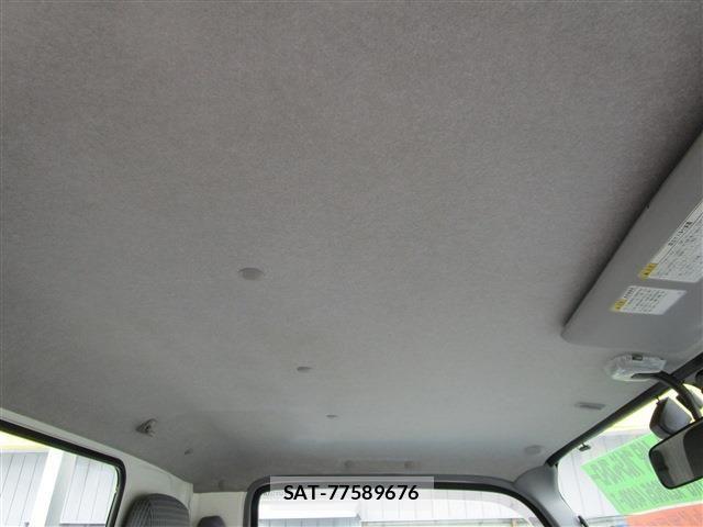 Toyota TOYOACE 2016-04 7981357-23