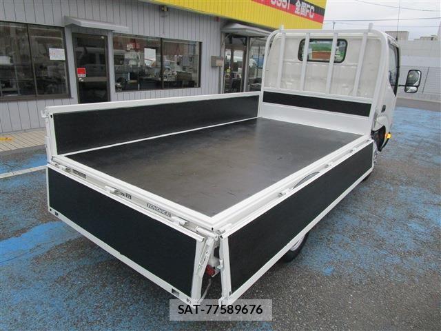 Toyota TOYOACE 2016-04 7981357-6