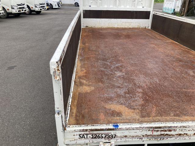 Toyota TOYOACE 2013-05 8075946-10