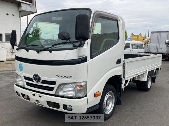Toyota TOYOACE 2013-05 8075946-1