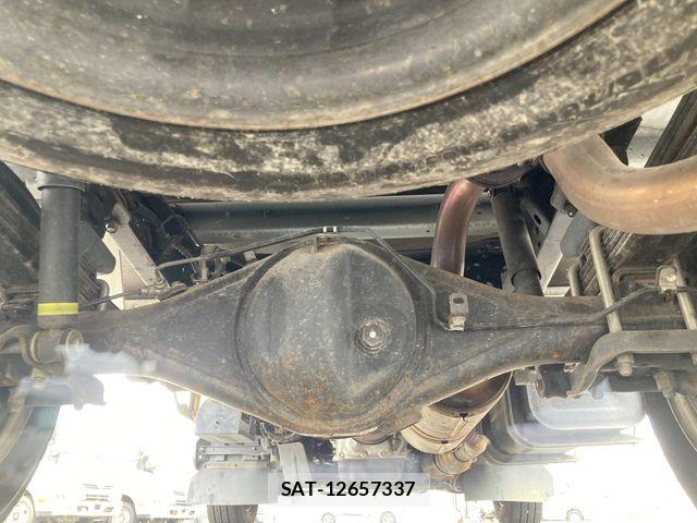 Toyota TOYOACE 2013-05 8075946-23