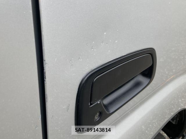 Toyota TOYOACE 2020-10 8075944-13