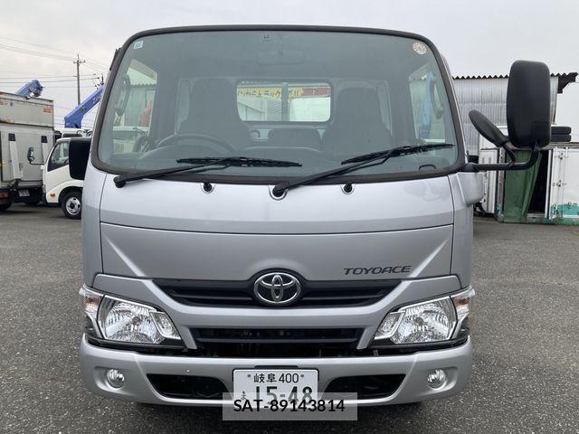 Toyota TOYOACE 2020-10 8075944-20